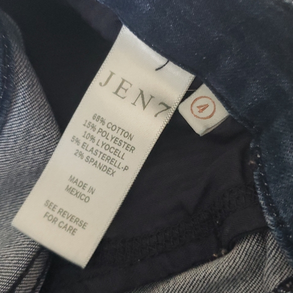 Jen7 by 7 For All Mankind Roll Cuff Denim Shorts - Picture 6 of 13